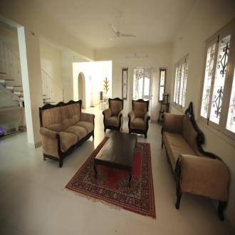 Old World Bungalow, Lonavala 3